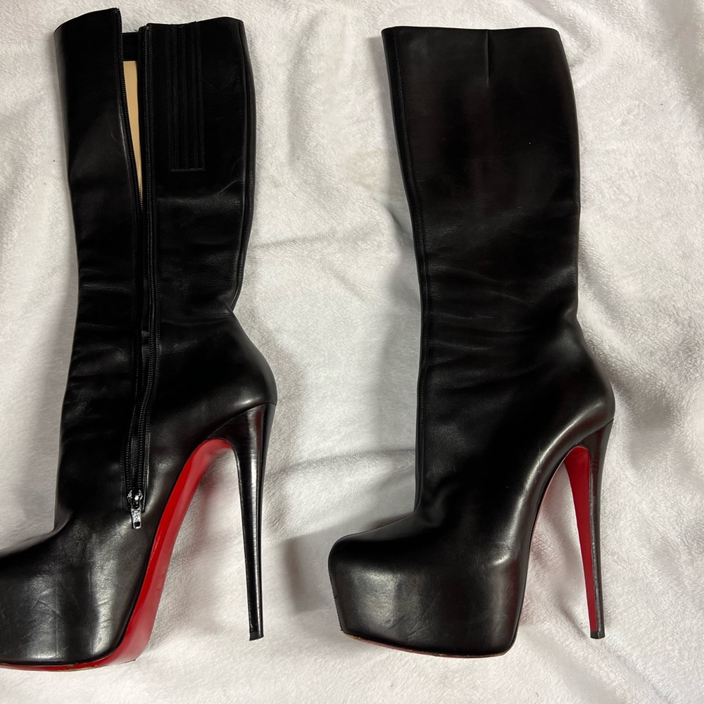 CL boots for sale !